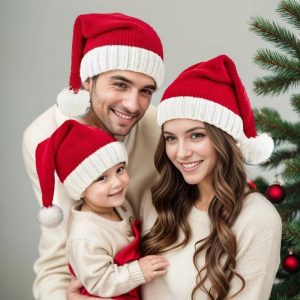 Bonnet de Noël Pompon Adulte & Enfant – Chapeau Doux et Chaud Spécial Fêtes